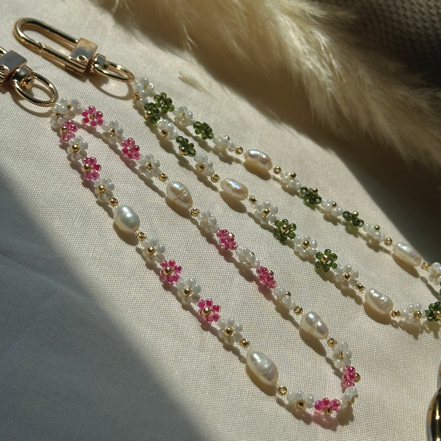 Pearly Bloom Bag Charm