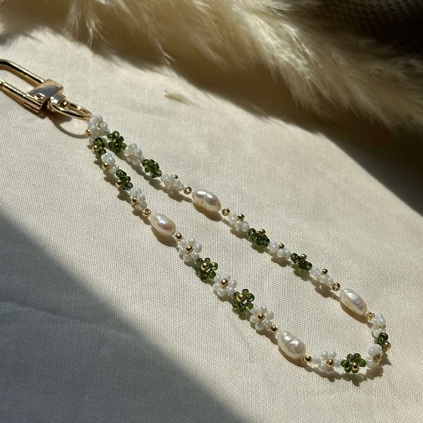 Pearly Bloom Bag Charm